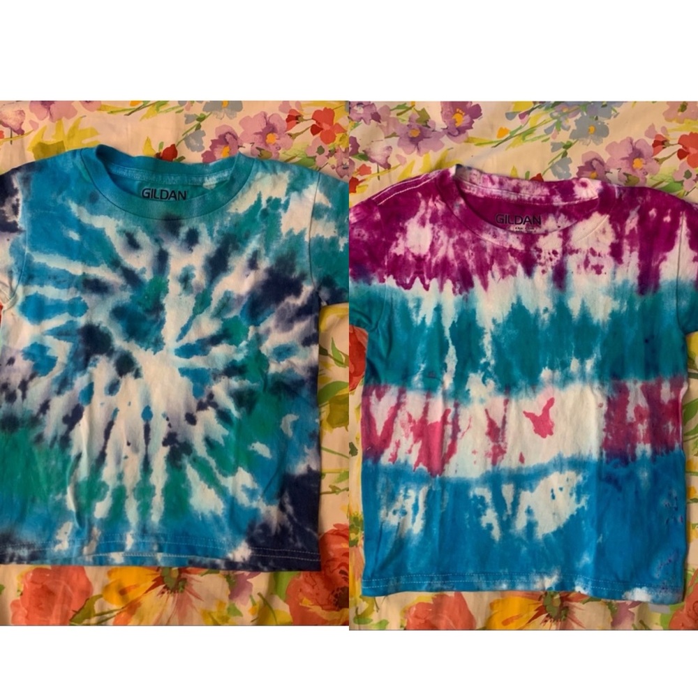 🌦️Come Clean Closet Sale🌦️ 4T Tie-Dye Tees - Blue and Purple Mix
